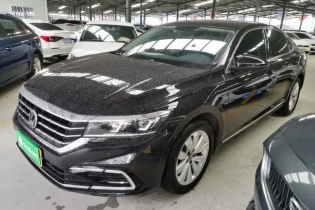 Ojetý Volkswagen Passat 2021 330TSI Elite Edition