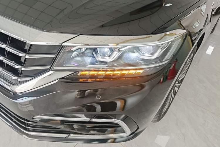 Used Volkswagen Passat 2021 330TSI Luxury Edition Left Front Headlight