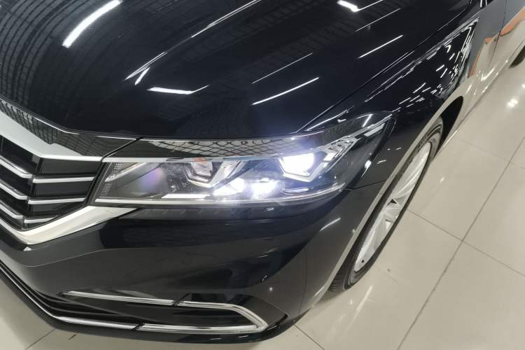 Used Volkswagen Passat 2021 330TSI Elite Edition Left Front Headlight