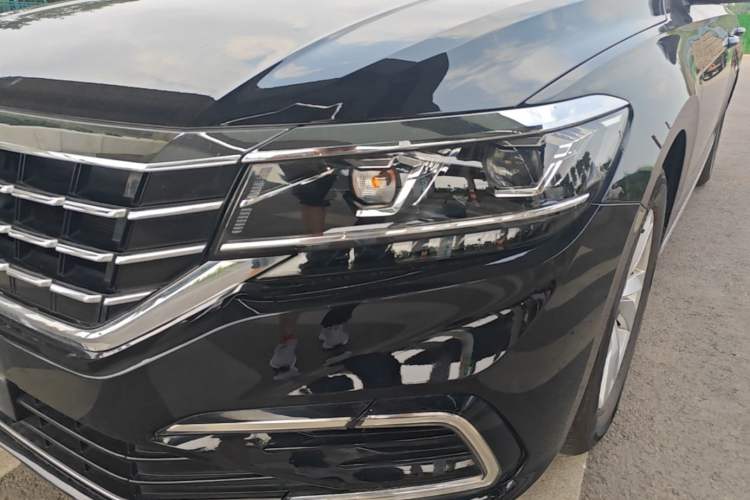 Used Volkswagen Passat 2021 280TSI Business Edition Left Front Headlight