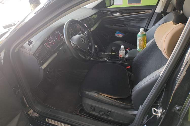 Used Volkswagen Passat 2021 330TSI Elite Edition Left Front Seat