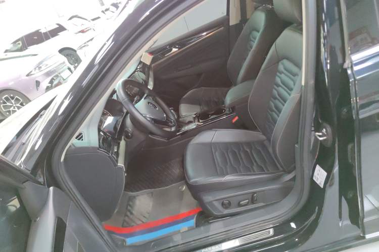 Used Volkswagen Passat 2021 330TSI Elite Edition Left Front Seat