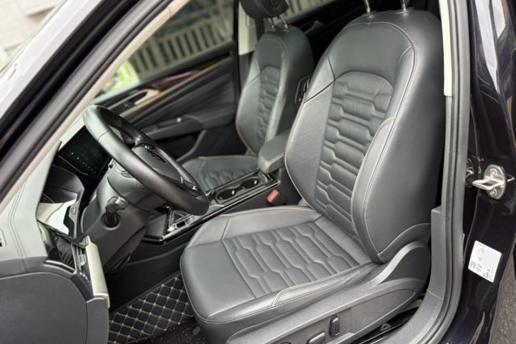 Used Volkswagen Passat 2021 330TSI Elite Edition Left Front Seat