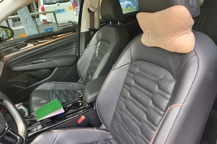 Used Volkswagen Passat 2021 330TSI Elite Edition Left Front Seat