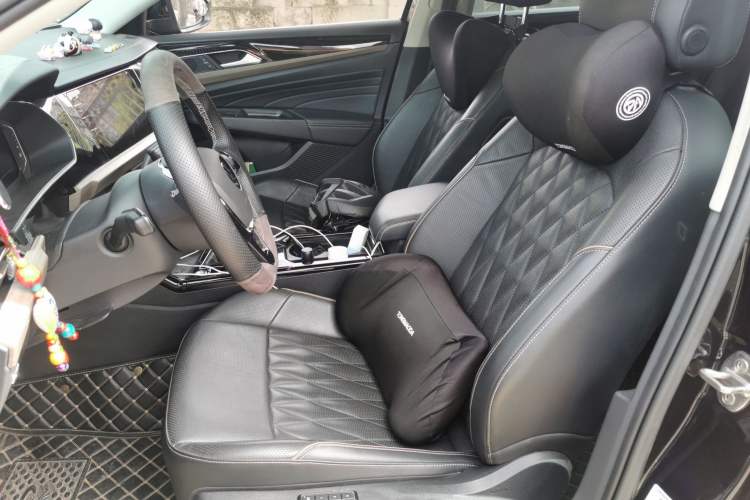 Used Volkswagen Passat 2021 330TSI Luxury Edition Left Front Seat