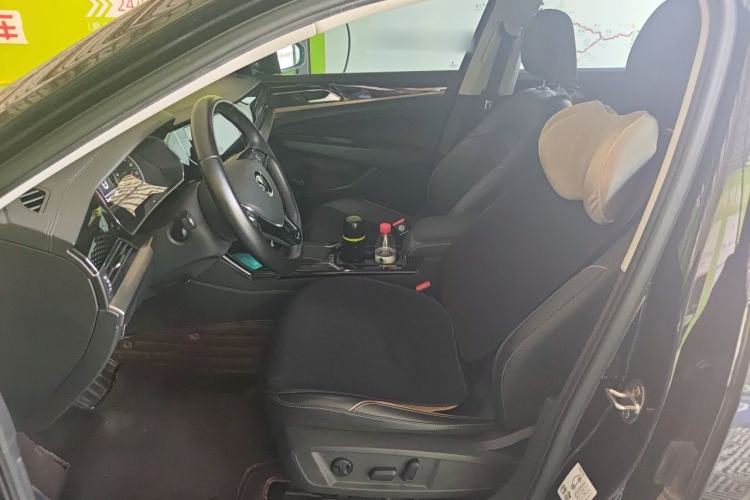 Used Volkswagen Passat 2021 330TSI Elite Edition Left Front Seat