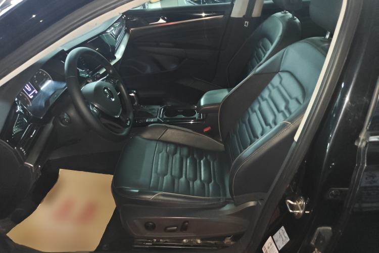 Used Volkswagen Passat 2021 330TSI Elite Edition Left Front Seat