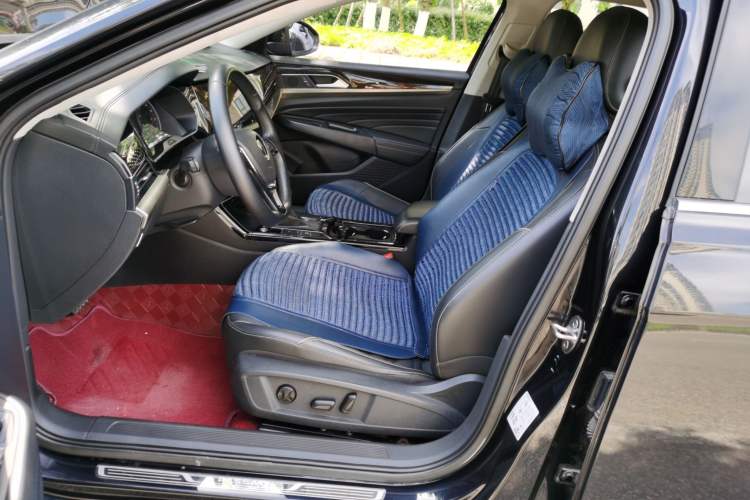 Used Volkswagen Passat 2021 330TSI Elite Edition Left Front Seat