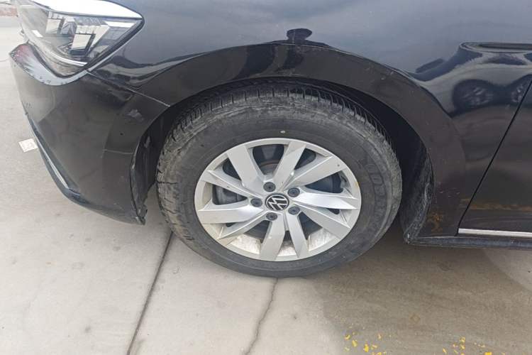 Used Volkswagen Passat 2021 280TSI Business Edition Left Front Wheel Hub