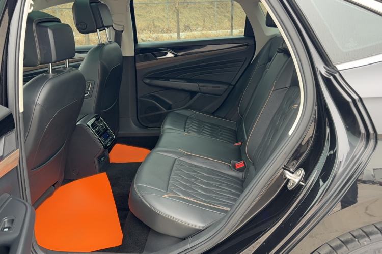 Used Volkswagen Passat 2021 330TSI Luxury Edition Left Rear Seat