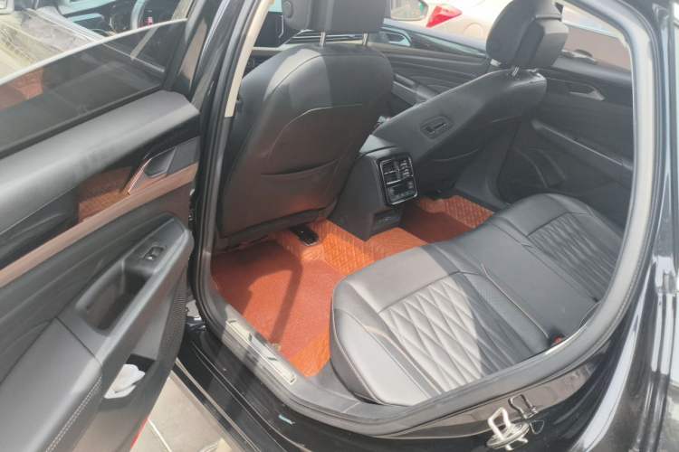 Used Volkswagen Passat 2021 330TSI Luxury Edition Left Rear Seat
