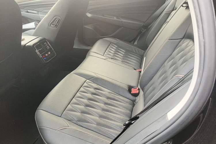 Used Volkswagen Passat 2021 380TSI Flagship Edition Left Rear Seat
