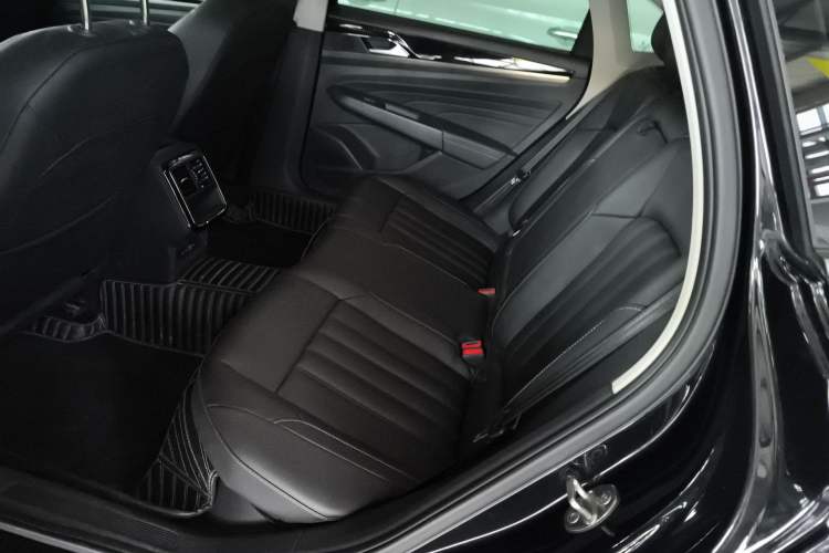 Used Volkswagen Passat 2021 280TSI Business Edition Left Rear Seat