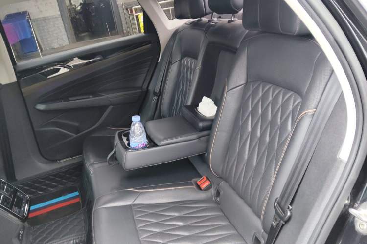 Used Volkswagen Passat 2021 330TSI Luxury Edition Left Rear Seat