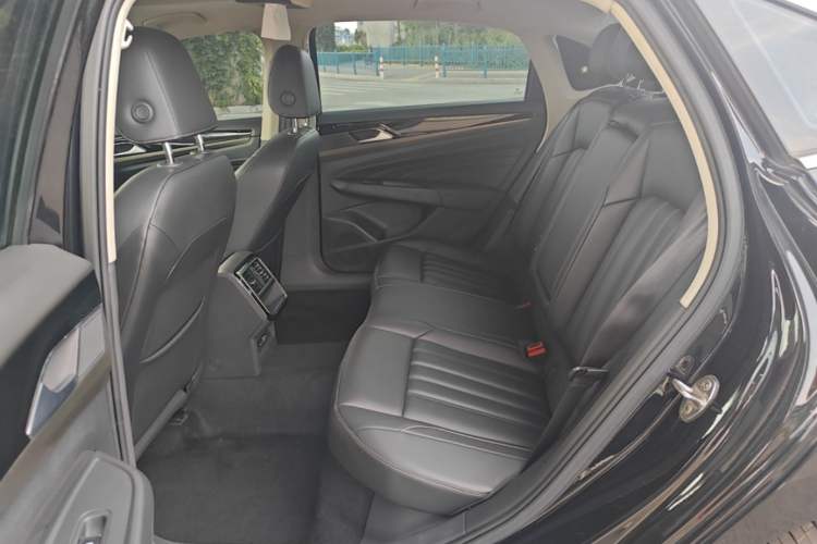 Used Volkswagen Passat 2021 280TSI Business Edition Left Rear Seat