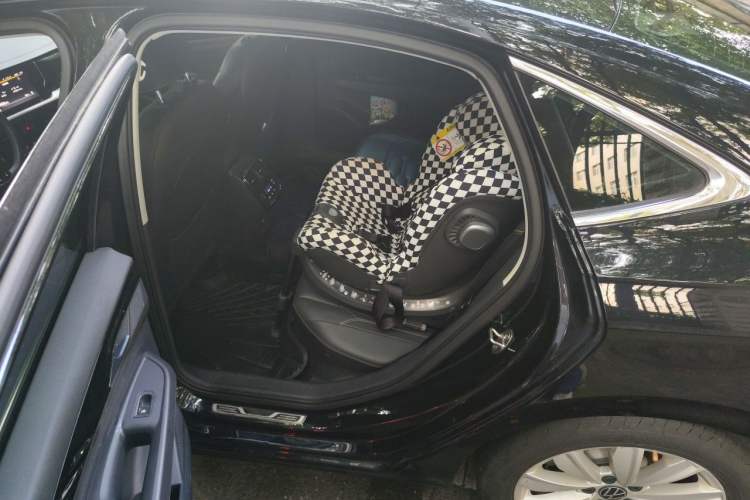 Used Volkswagen Passat 2021 330TSI Elite Edition Left Rear Seat
