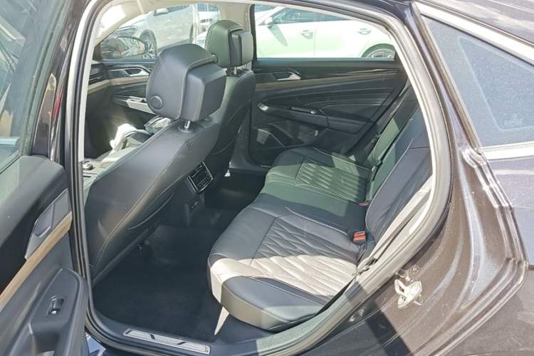 Used Volkswagen Passat 2021 330TSI Luxury Edition Left Rear Seat
