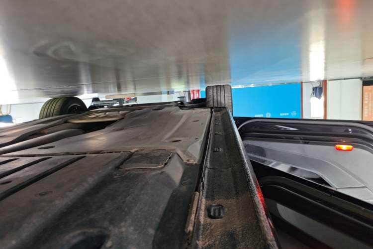 Used Volkswagen Passat 2021 330TSI Luxury Edition Left Side Sill