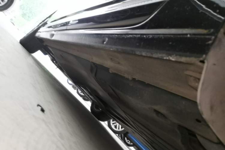 Used Volkswagen Passat 2021 330TSI Elite Edition Left Side Sill