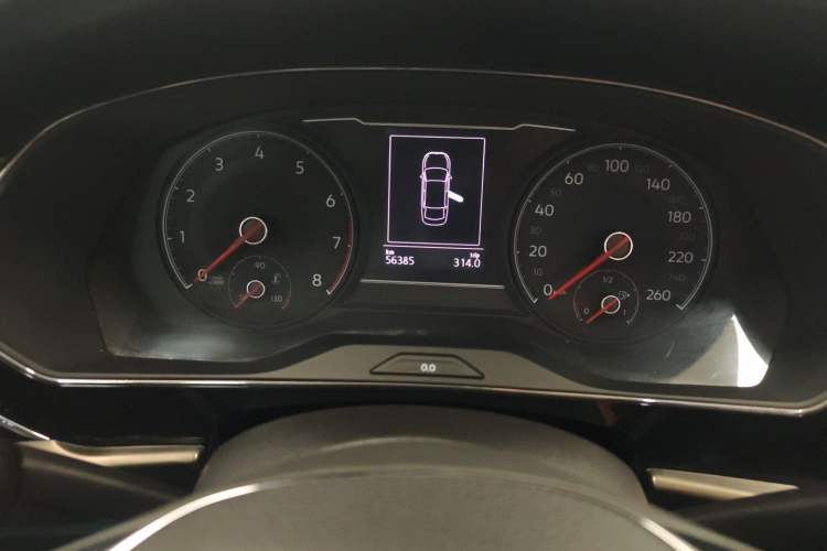 Used Volkswagen Passat 2021 330TSI Elite Edition Odometer Close Up