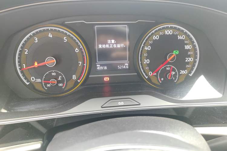 Used Volkswagen Passat 2021 280TSI Elite Edition Odometer Close Up