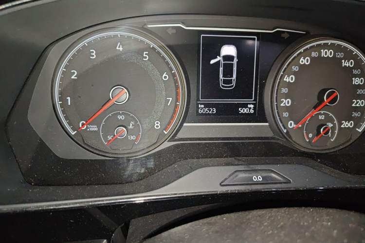 Used Volkswagen Passat 2021 330TSI Elite Edition Odometer Close Up