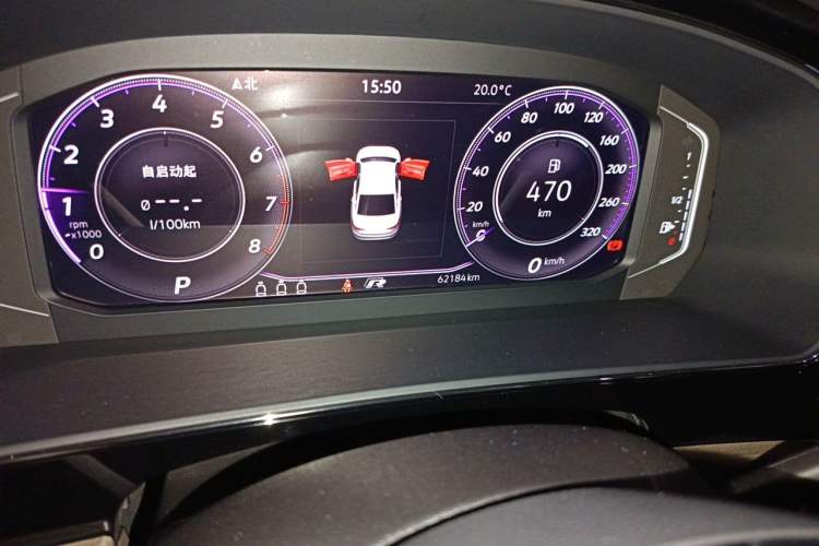 Used Volkswagen Passat 2021 330TSI Luxury Edition Odometer Close Up
