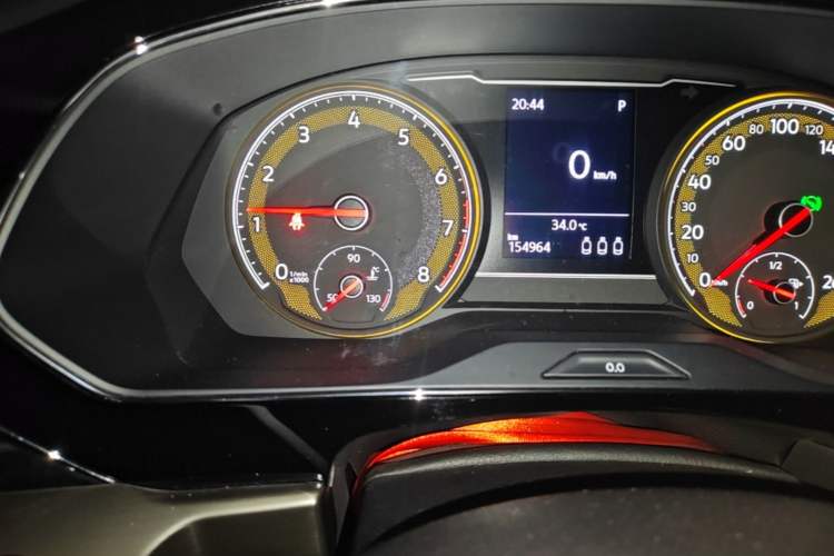 Used Volkswagen Passat 2021 330TSI Elite Edition Odometer Close Up