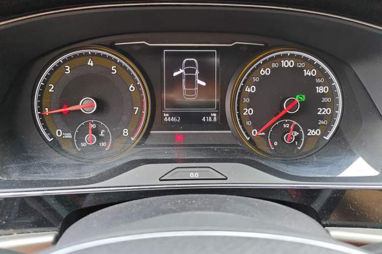 Used Volkswagen Passat 2021 280TSI Business Edition Odometer Close Up