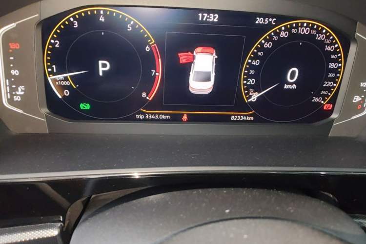Used Volkswagen Passat 2021 330TSI Elite Edition Odometer Close Up