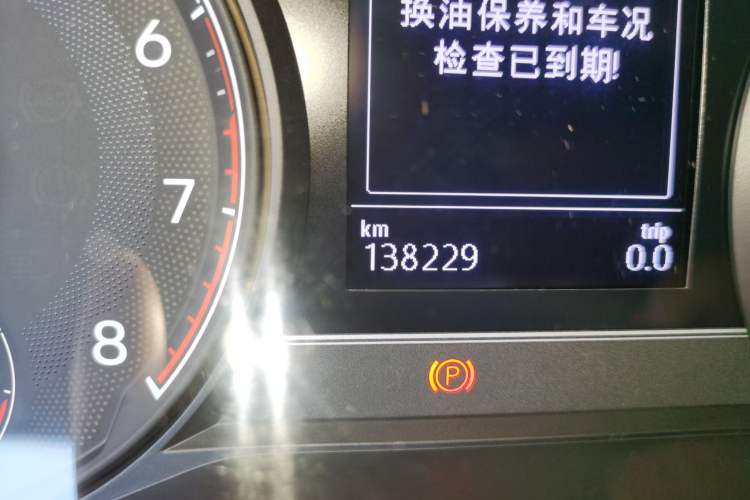 Used Volkswagen Passat 2021 330TSI Elite Edition Odometer Close Up