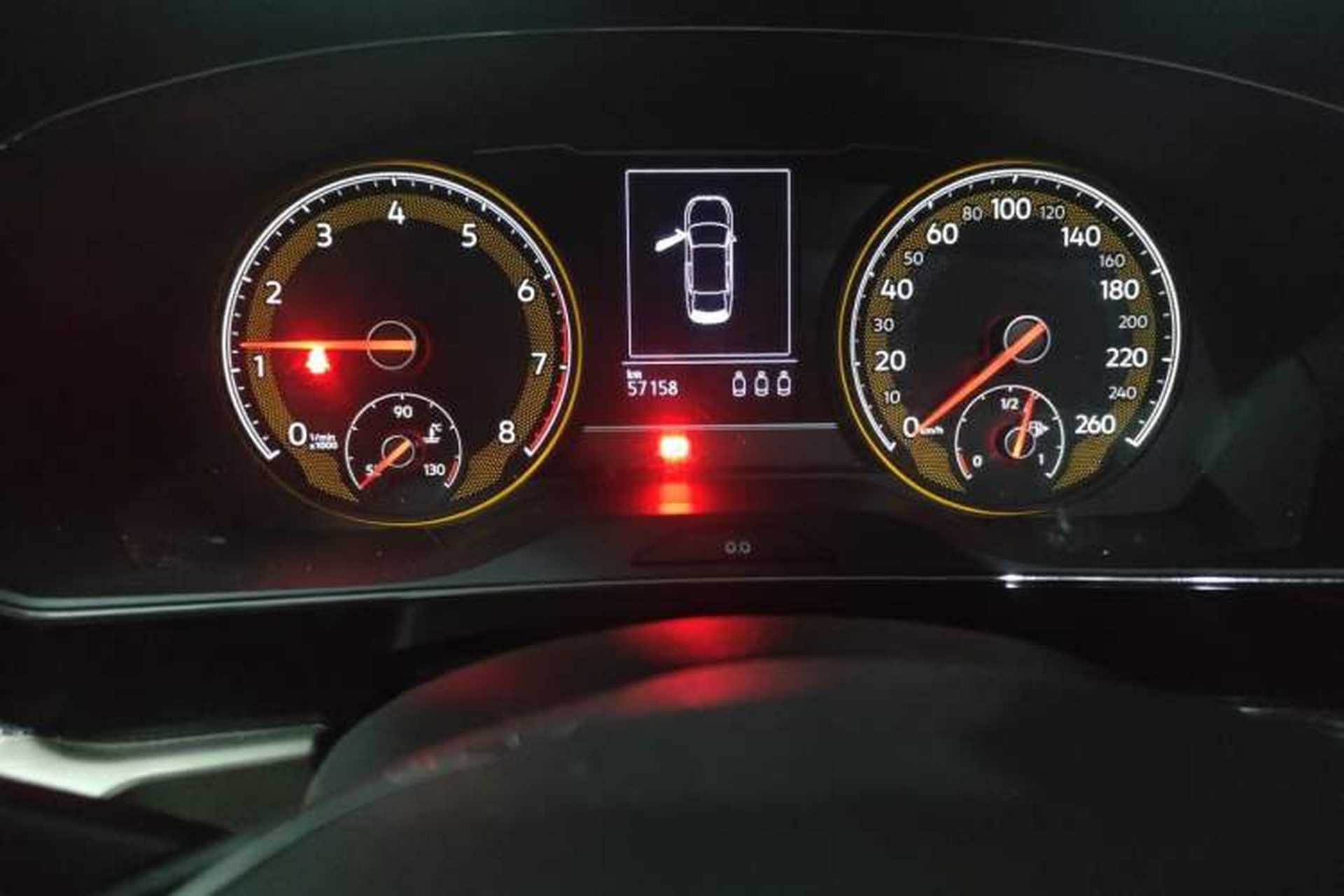 Used Volkswagen Passat 2021 330TSI Elite Edition Odometer Close Up