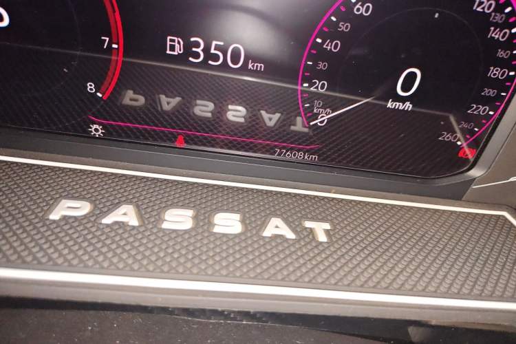 Used Volkswagen Passat 2021 330TSI Luxury Edition Odometer Close Up