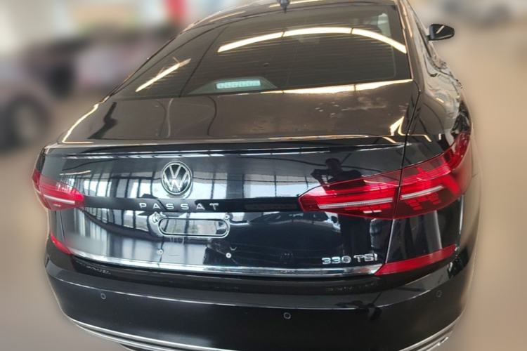 Used Volkswagen Passat 2021 330TSI Luxury Edition Rear