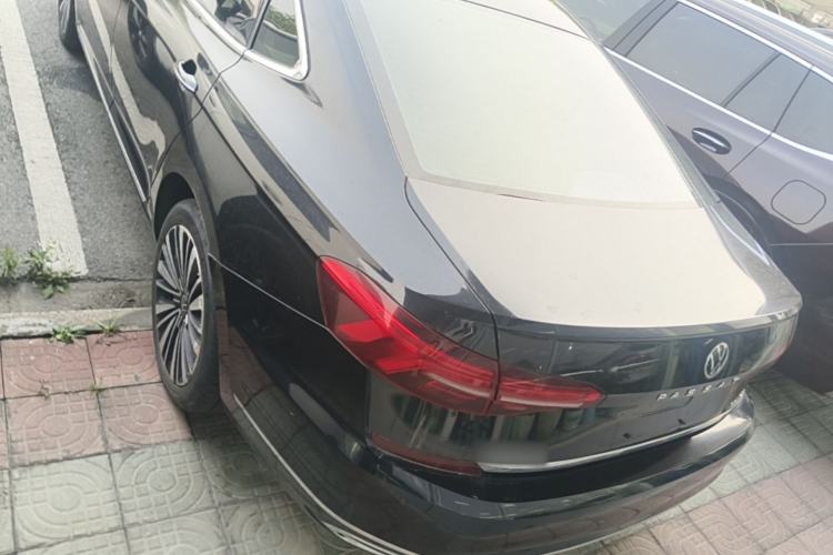 Used Volkswagen Passat 2021 380TSI Flagship Edition Rear