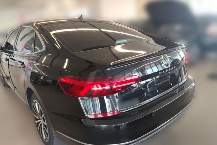 Used Volkswagen Passat 2021 330TSI Luxury Edition Rear Left 45 Deg