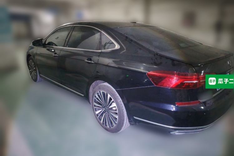 Used Volkswagen Passat 2021 330TSI Luxury Edition Rear Left 45 Deg