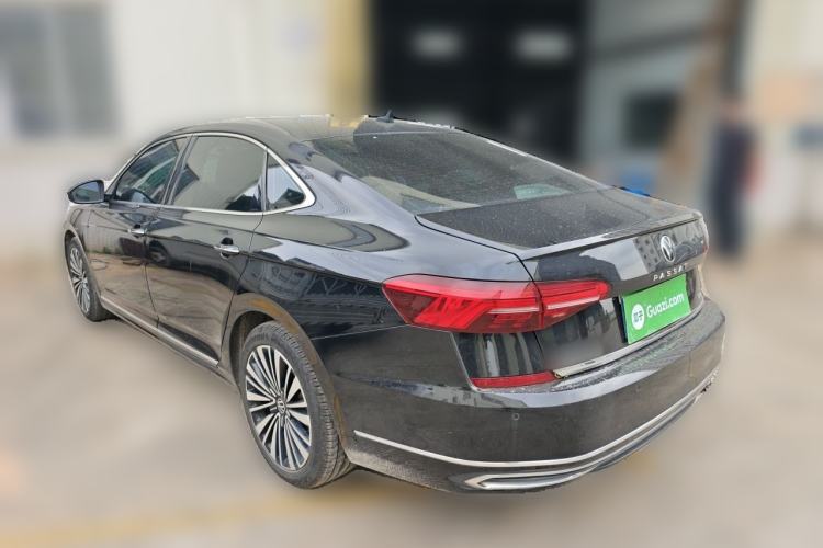 Used Volkswagen Passat 2021 330TSI Luxury Edition Rear Left 45 Deg