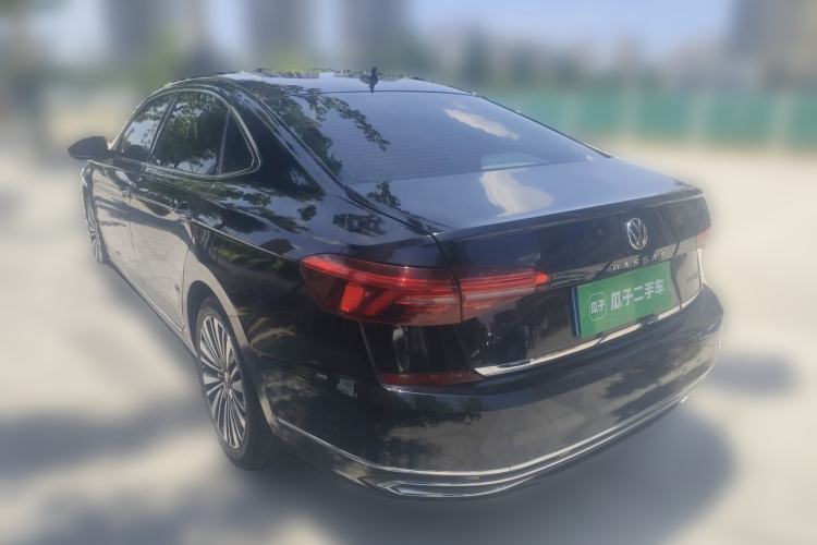 Used Volkswagen Passat 2021 330TSI Luxury Edition Rear Left 45 Deg