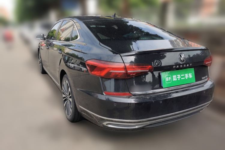 Used Volkswagen Passat 2021 330TSI Luxury Edition Rear Left 45 Deg