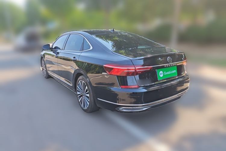 Used Volkswagen Passat 2021 330TSI Luxury Edition Rear Left 45 Deg