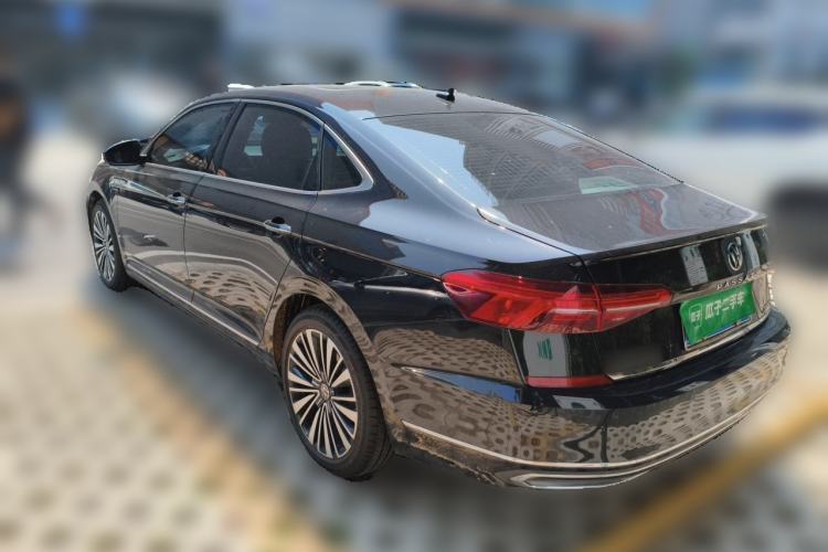 Used Volkswagen Passat 2021 330TSI Luxury Edition Rear Left 45 Deg