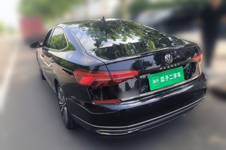 Used Volkswagen Passat 2021 330TSI Luxury Edition Rear Left 45 Deg