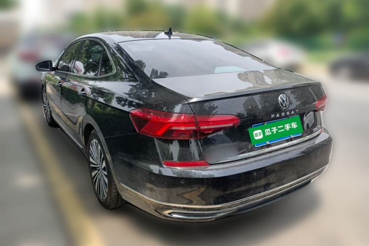 Used Volkswagen Passat 2021 330TSI Luxury Edition Rear Left 45 Deg
