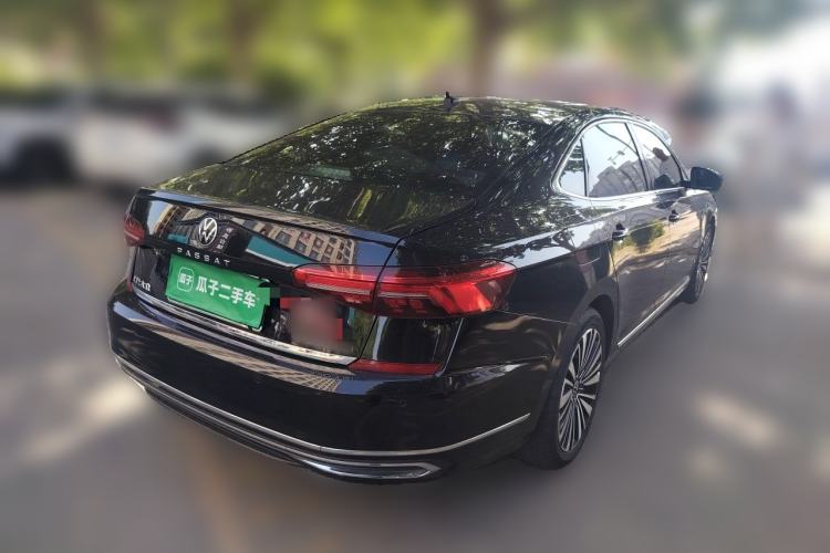 Used Volkswagen Passat 2021 330TSI Luxury Edition Rear Right 45 Deg