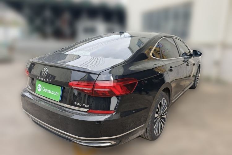Used Volkswagen Passat 2021 330TSI Luxury Edition Rear Right 45 Deg