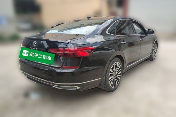 Used Volkswagen Passat 2021 330TSI Luxury Edition Rear Right 45 Deg