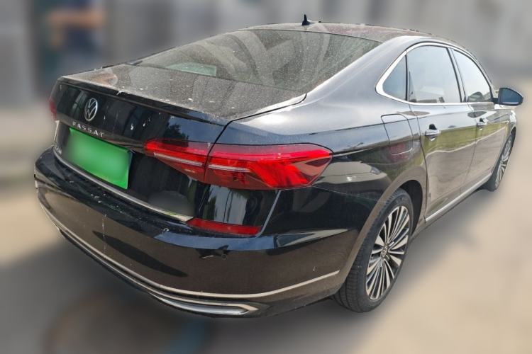 Used Volkswagen Passat 2021 330TSI Luxury Edition Rear Right 45 Deg