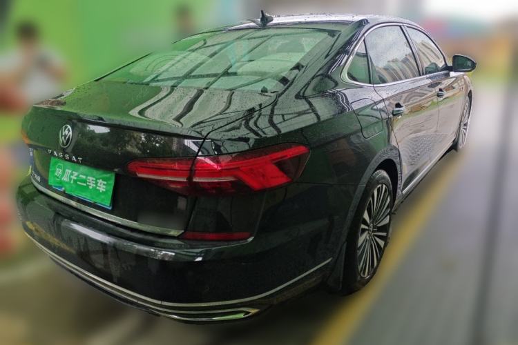 Used Volkswagen Passat 2021 330TSI Luxury Edition Rear Right 45 Deg