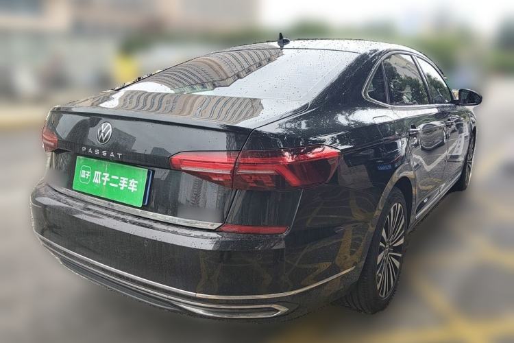 Used Volkswagen Passat 2021 330TSI Luxury Edition Rear Right 45 Deg